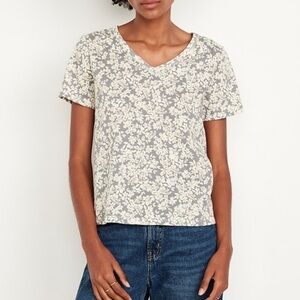 NWT Old Navy Everywear Floral V Neck Top Size XS